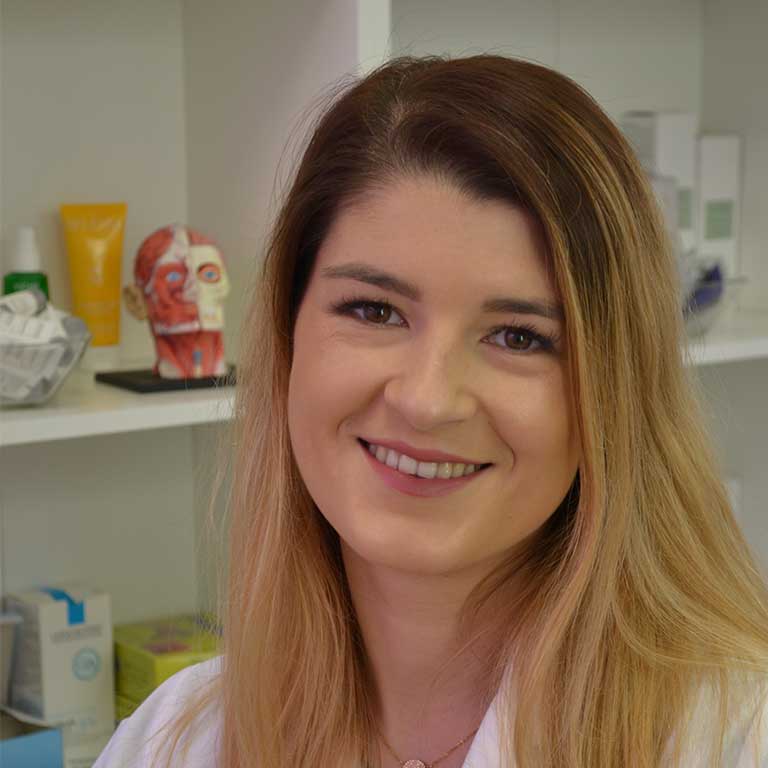 dr irina condrat dermatologie